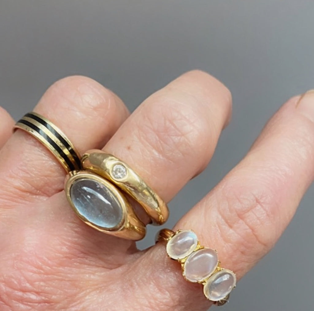 Contemporary Signet Ring with Aquamarine Cabochon