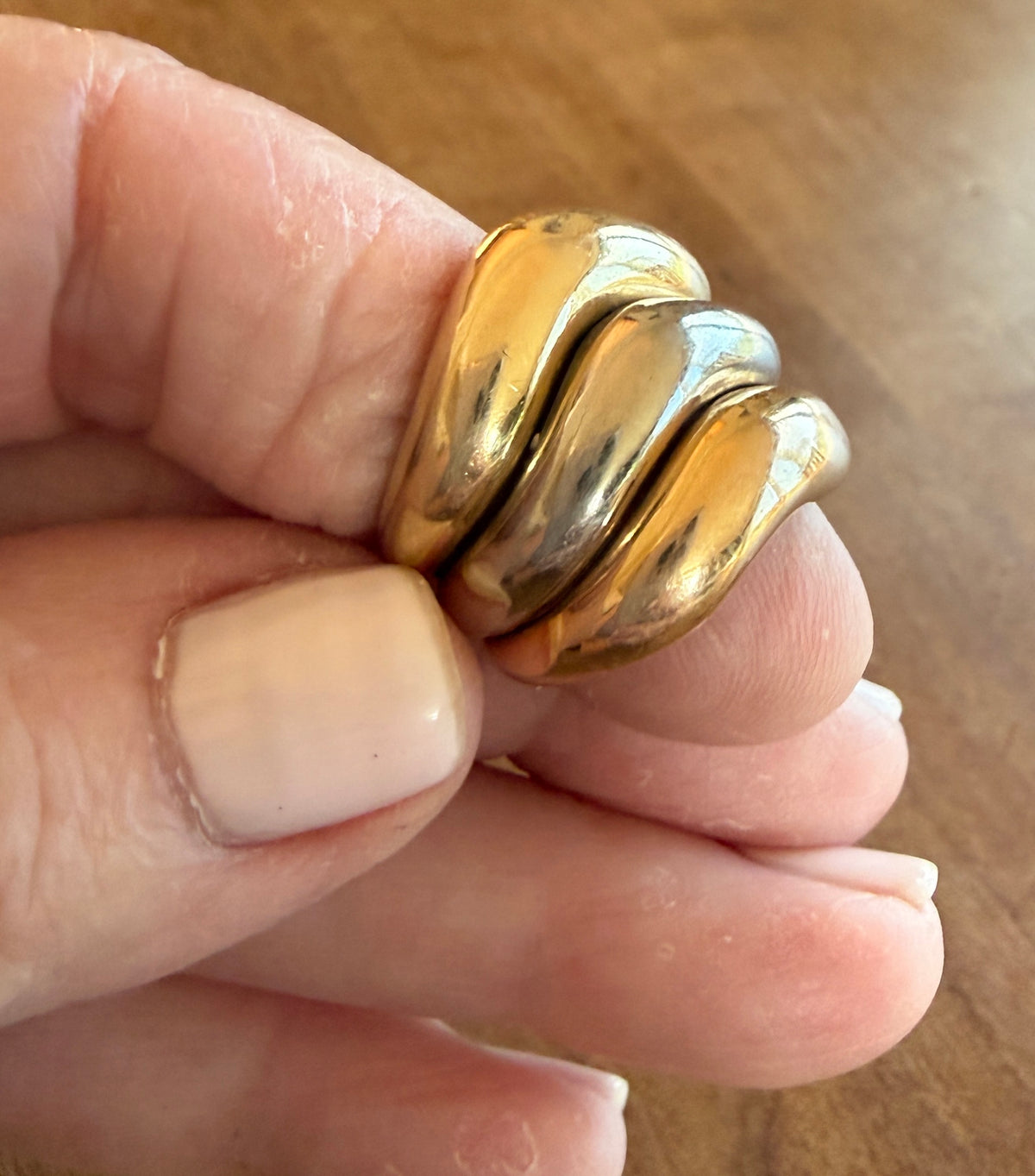 Vintage Tri-Color 18k Gold Chevron Ring