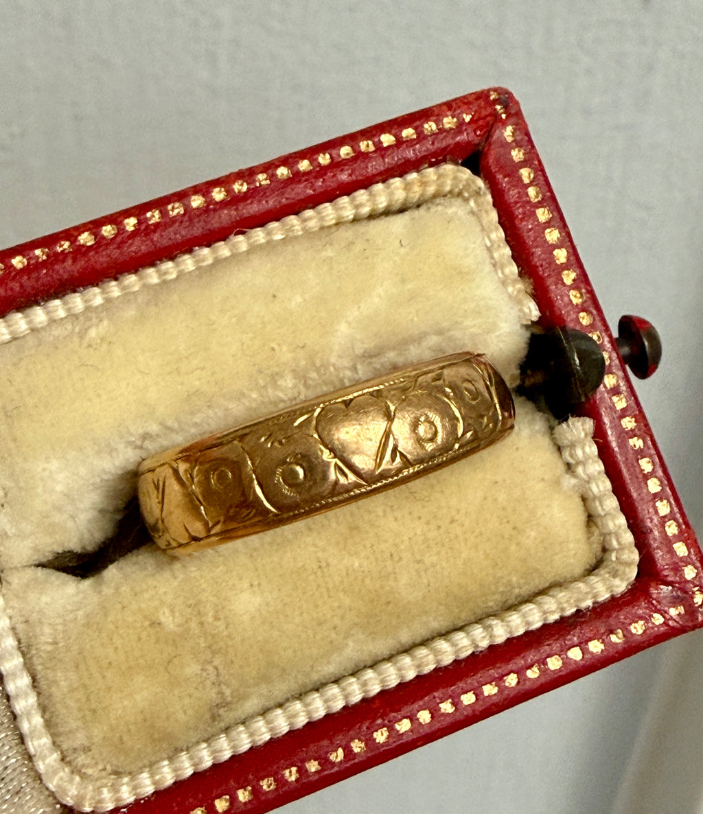 Antique 22k Floral Band