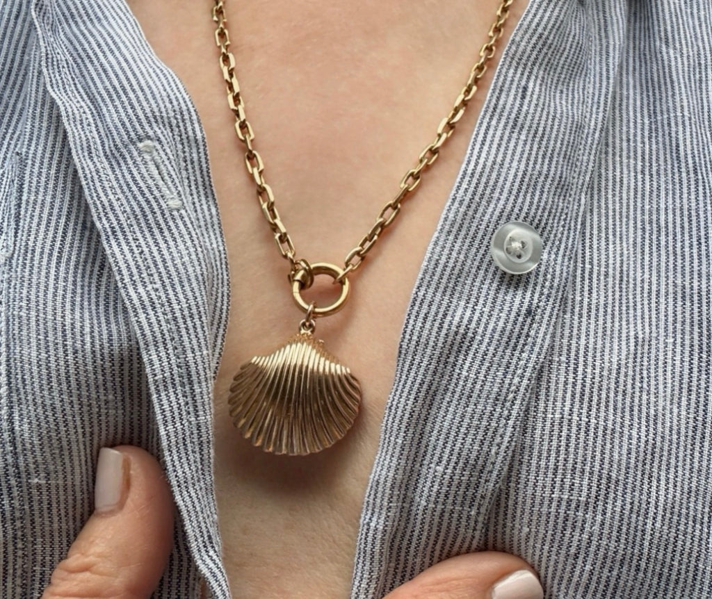 Antique Scallop Shell Pendant / Locket