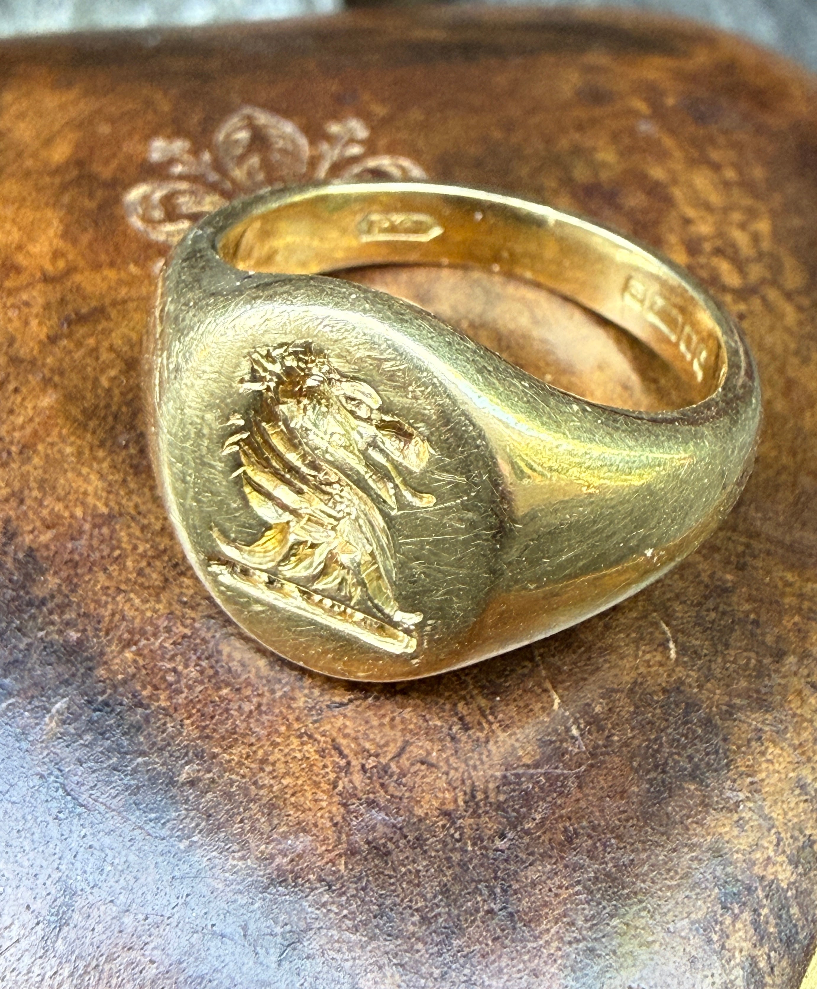 Vintage English 18k Lion Signet Ring