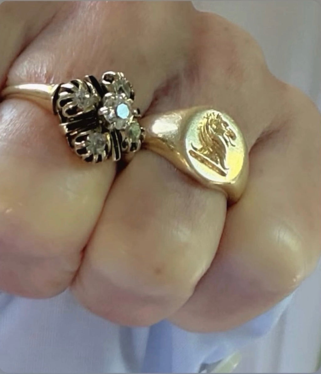Vintage English 18k Lion Signet Ring