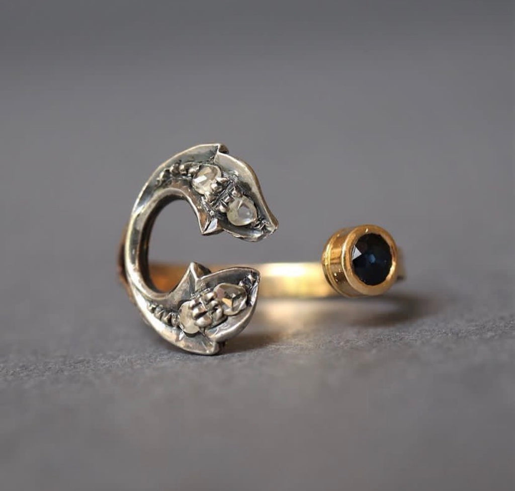 Acanthus Leaf "C" Ring