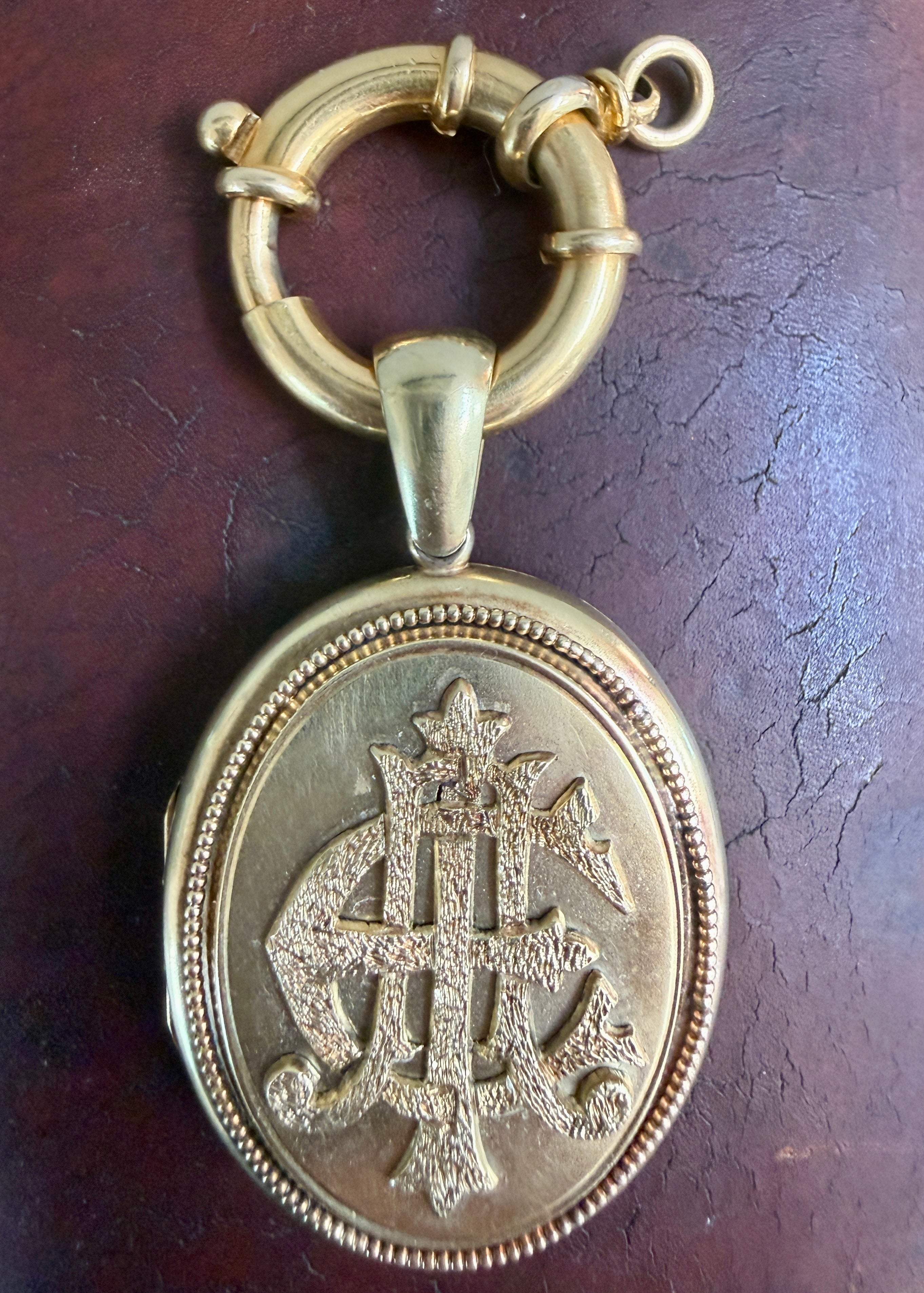 Antique 18k Bolt Ring