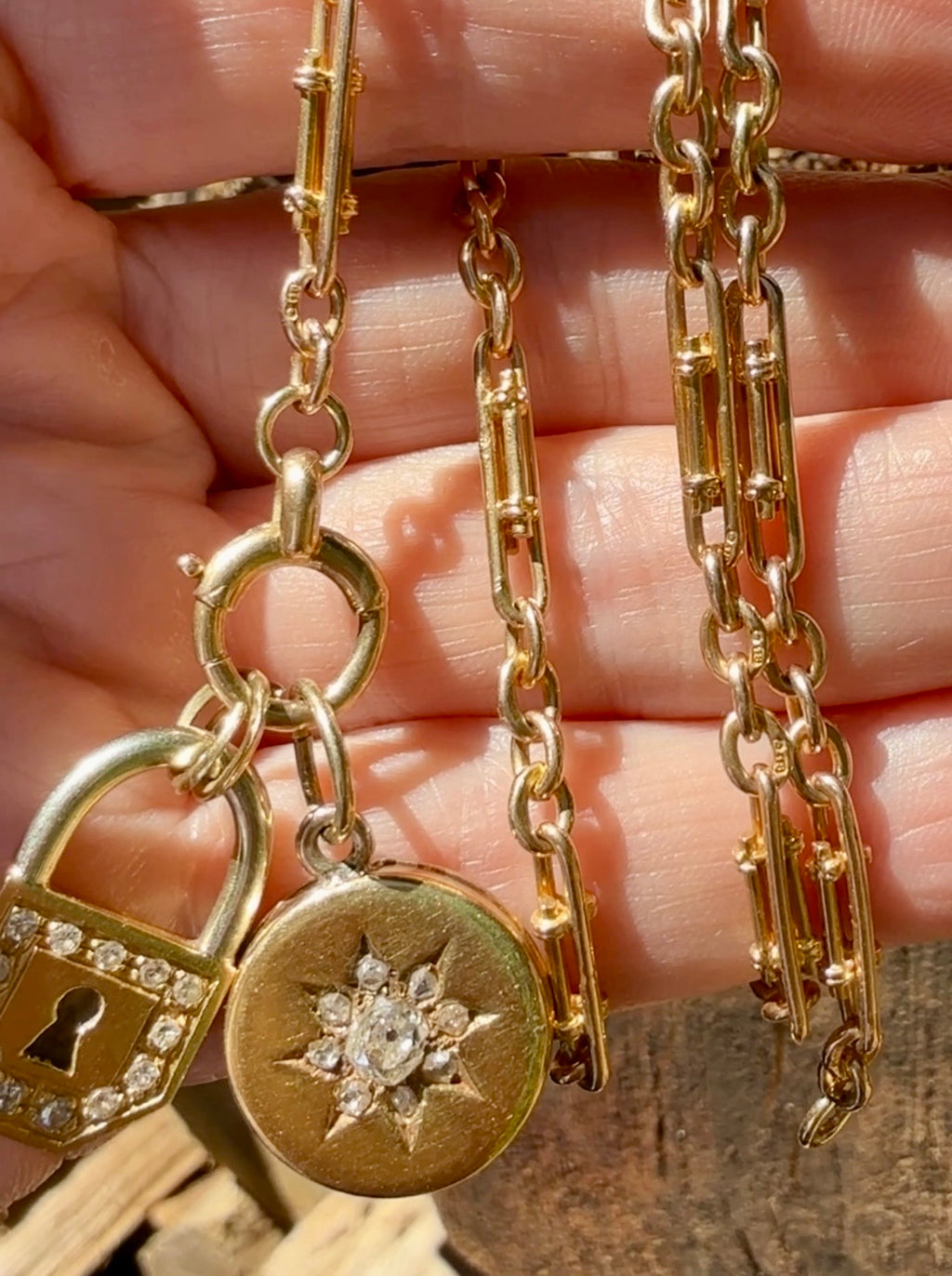 Antique Victorian 18k Gold Mini Trombone Bar Watch Chain