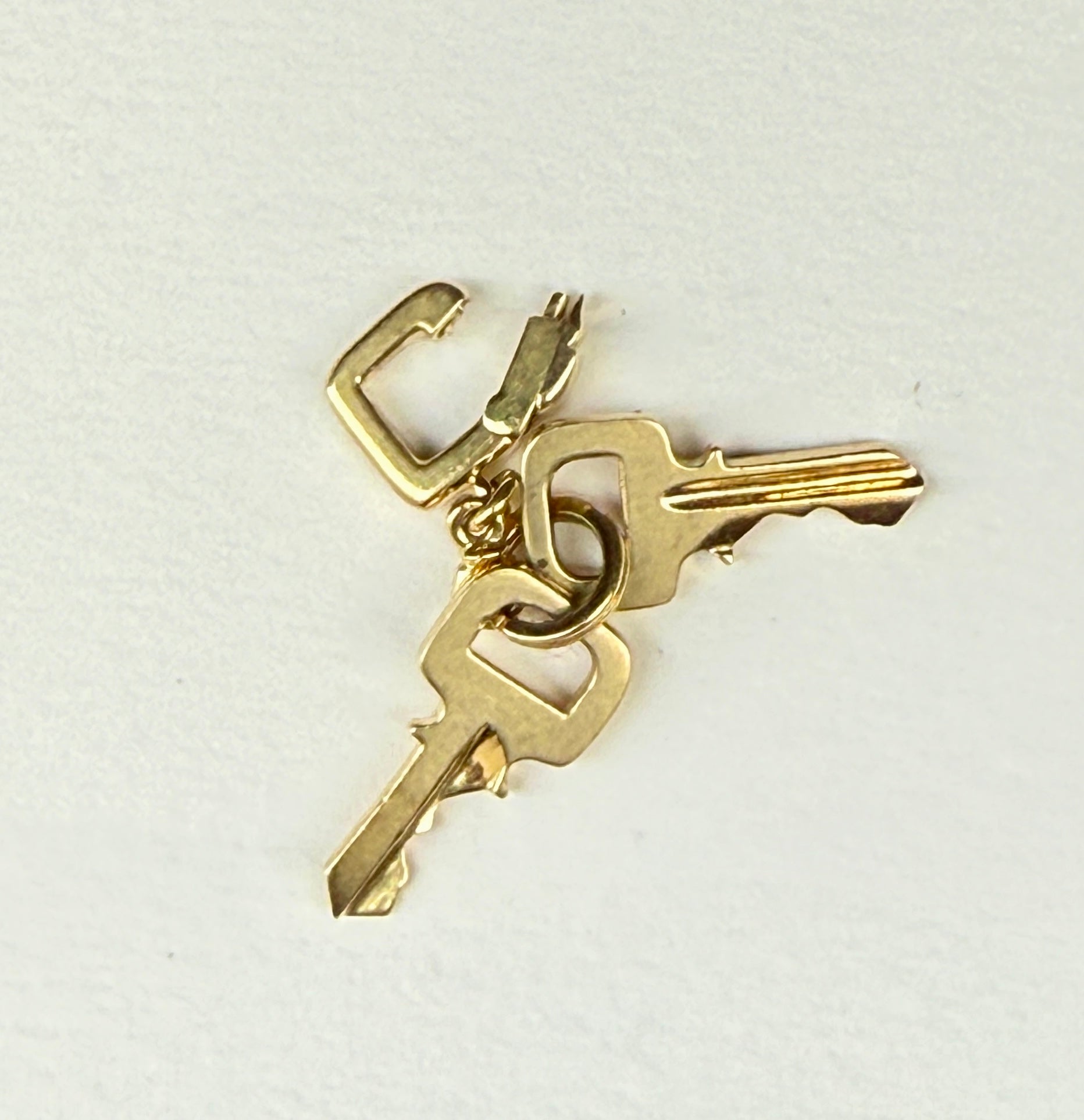 Louis Vuitton 18k Gold Set of Keys Charm