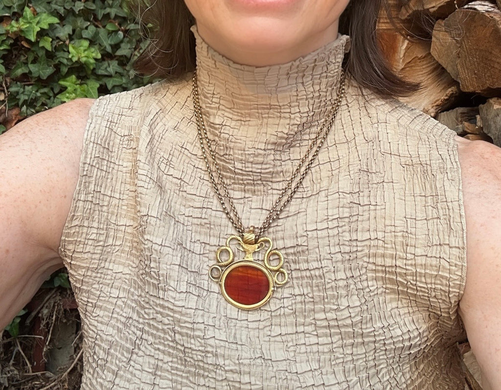 Antique Carnelian and 18k Gold Pendant with Heraldic Serpents