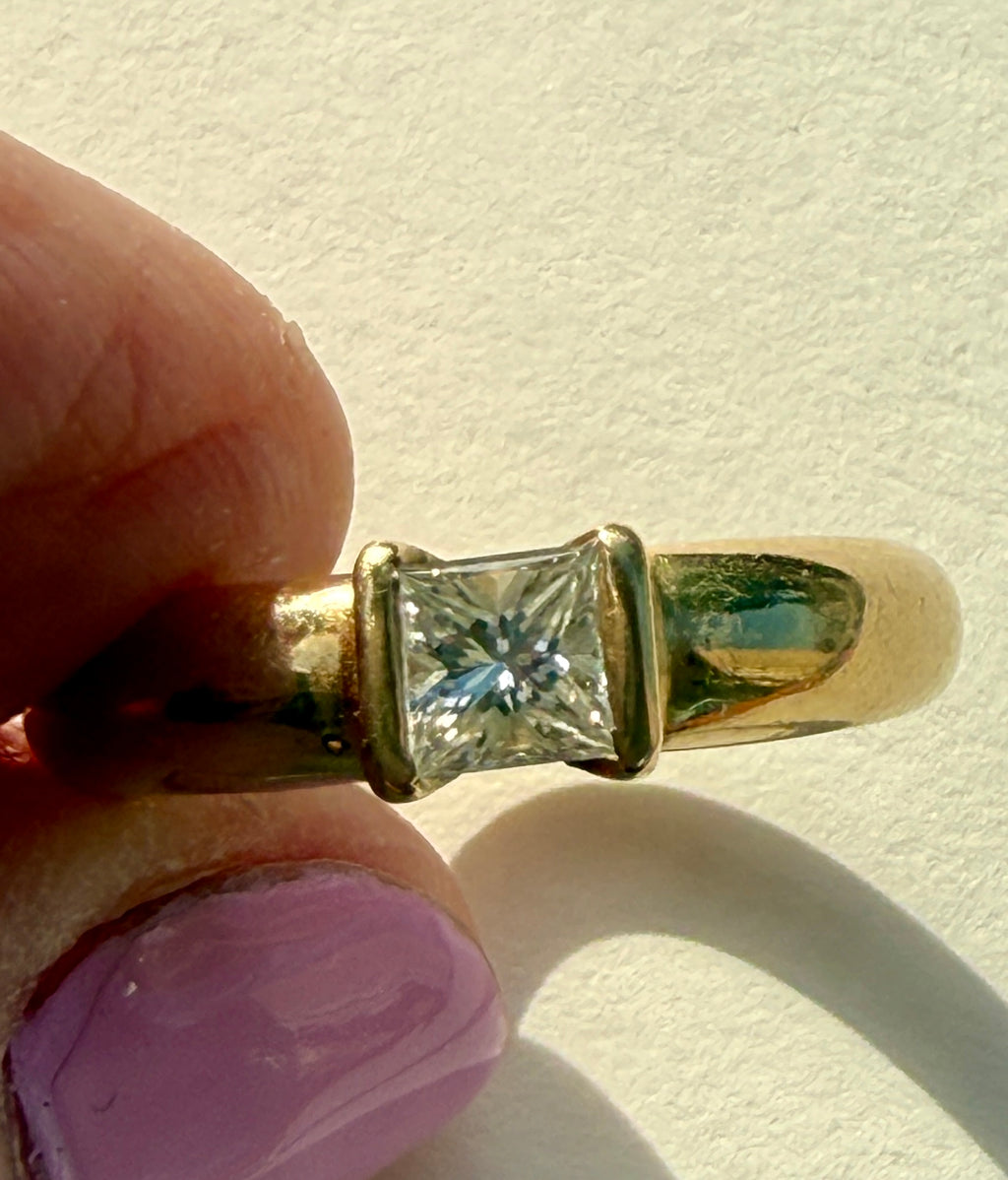 Vintage Van Cleef & Arpels 18k Gold Carré Cut Diamond Ring