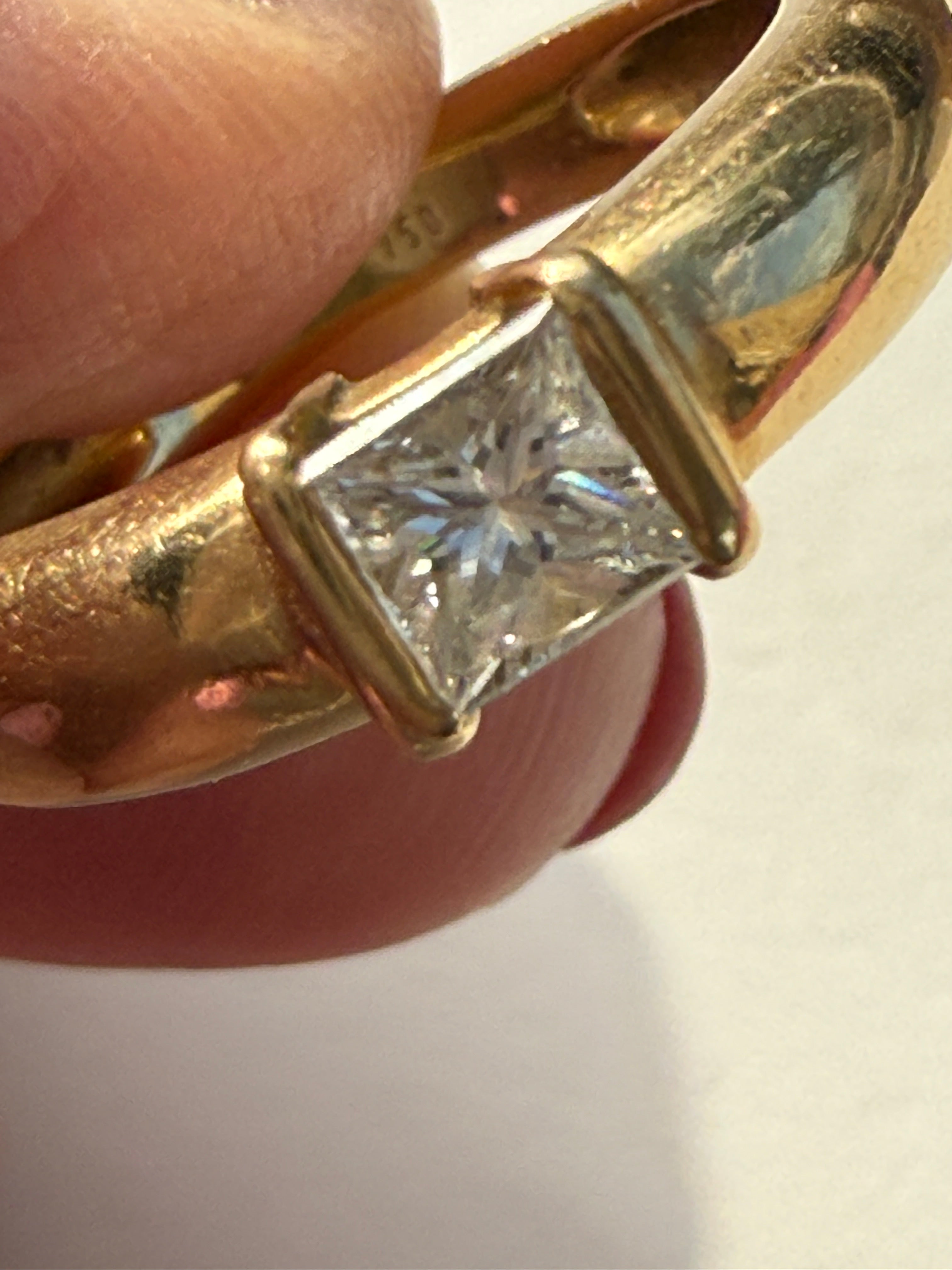 Vintage Van Cleef & Arpels 18k Gold Carré Cut Diamond Ring